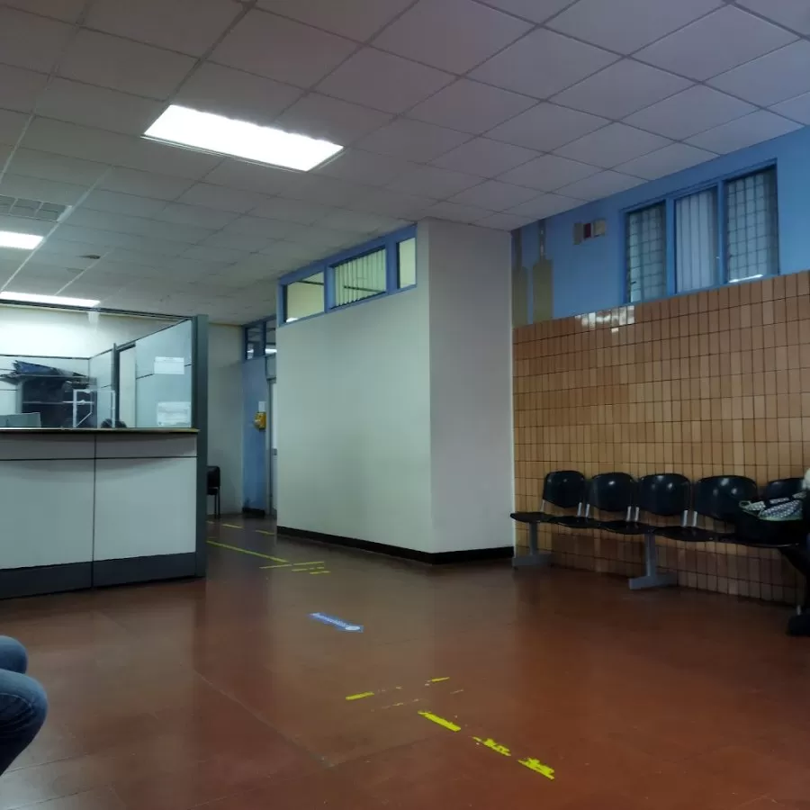 Dr. Solón Núñez Frutos Clinic - Photo 6