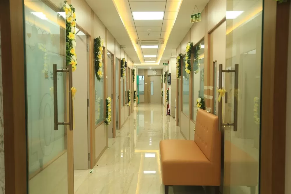 M | O | C Cancer Care & Research Centre (MOC Ghatkopar) - Photo 4