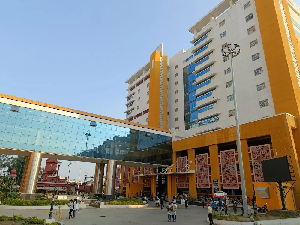 Sultaniya Zanana Hospital - Photo 2
