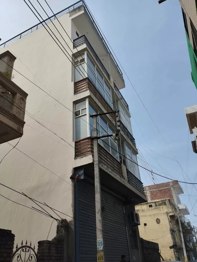 Sarman Hospital & Institute (ENT & Dental) - Photo 3