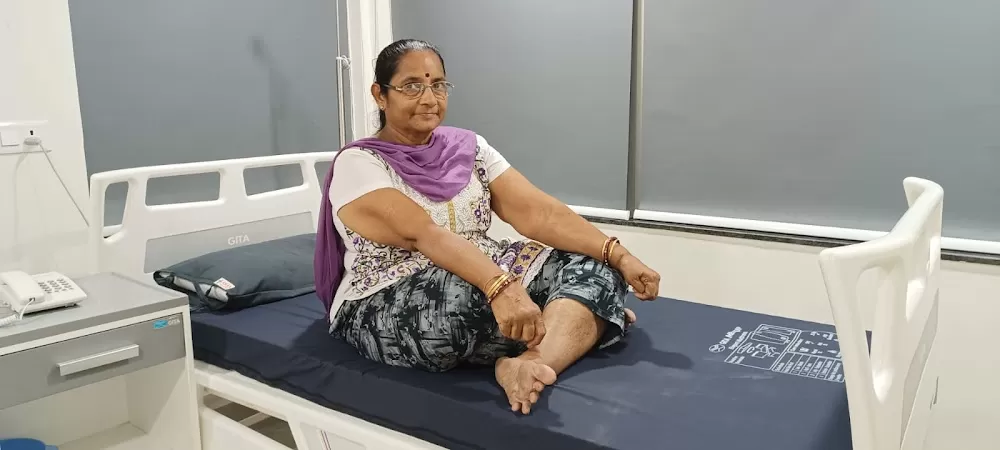 Dr. Kalpesh Mehta - Knee Replacement, Joint Replacement, Hip Replacement, Orthopaedic Surgeon in Ahmedabad, Gujarat - Photo 7