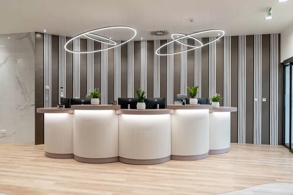 Dr Stefanis Dermatology / MUDr Stefanis dermatologie, esteticka dermatologie, trichologie, dermatochirurgie - Photo 1
