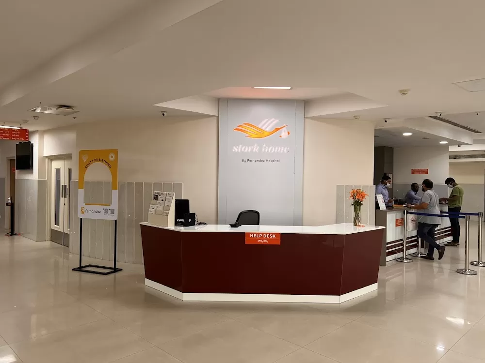 Fernandez Hospital - Banjara Hills Stork Home (Unit 5) - Photo 5