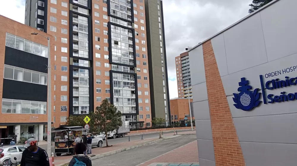 Clínica Nuestra Sra de la Paz - sede Cra 69 - Photo 1