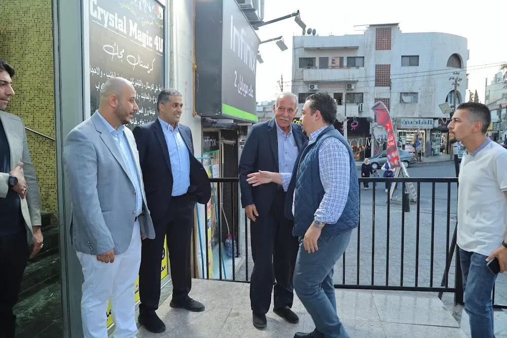 عيادات الدكتور عبدالهادي الحلاج _ عيادات زمزم الطبية - Photo 4