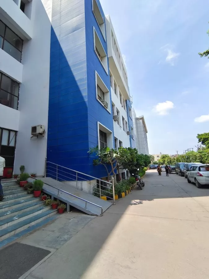 Marengo Asia Hospitals, Faridabad - Photo 5
