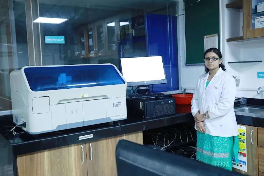 Phalke Neuro Hospital - Photo 3
