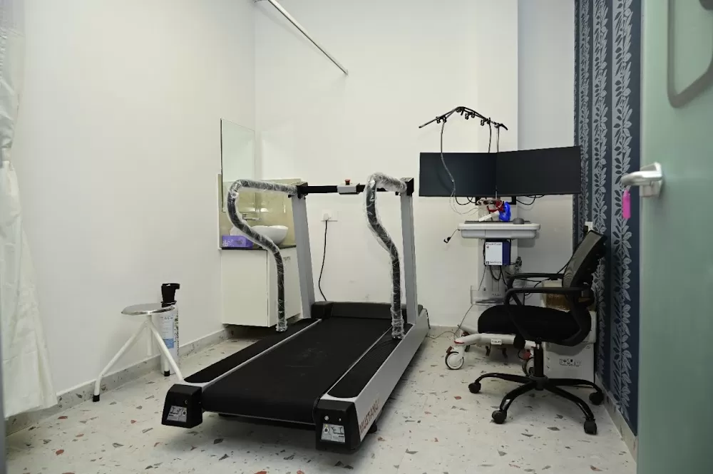 Central Pune Doctor House | Near me in Bund Garden Pune | Multispeciality Clinic Near Me Ghorpadi Pune - Photo 2
