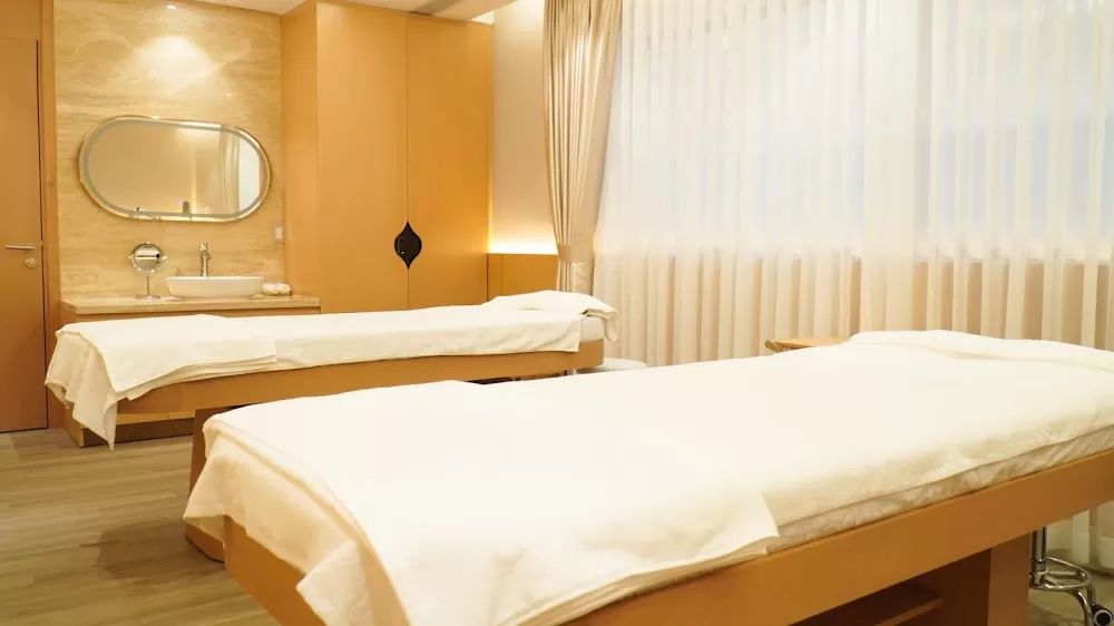 European Wellness Hospital - Photo 4