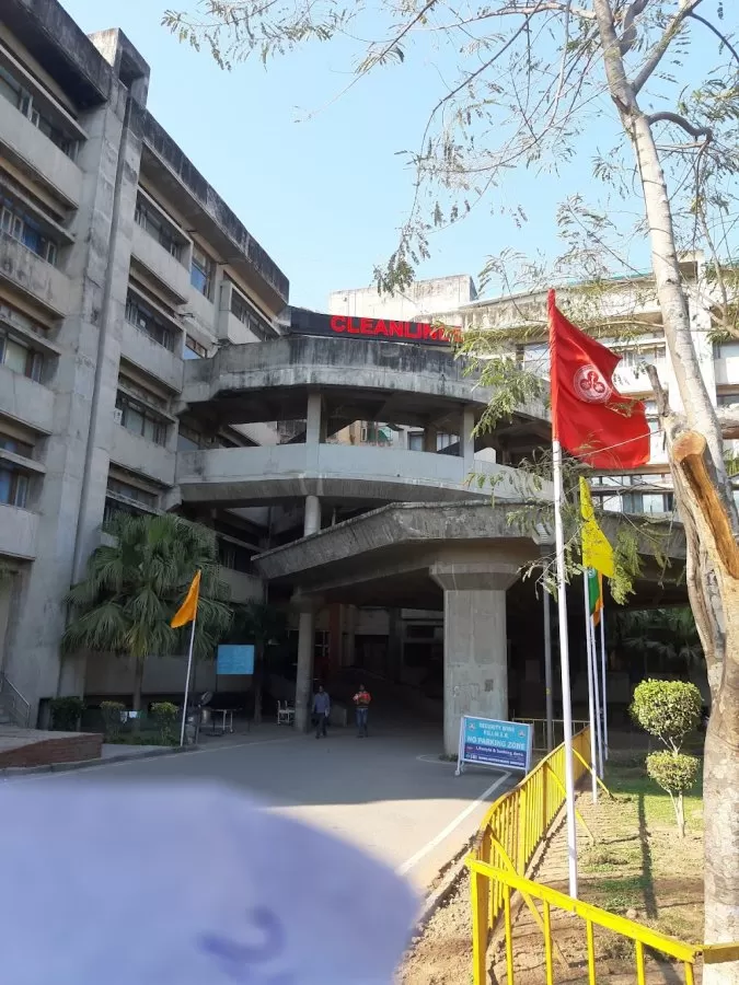 Pediatric Emergency Hospital, PGI, Chandigarh - Photo 8