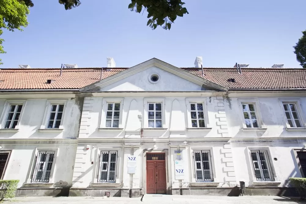 Centrum Głosu dla Profesjonalistów MEDINCUS w Warszawie - Photo 8