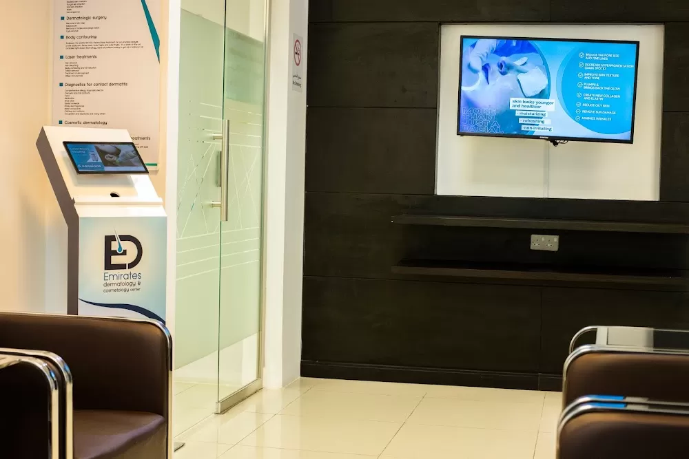 Emirates Dermatology & Cosmetology Center [EDCC] | Skin Clinic Abu Dhabi | د موزة السويدي - Photo 7