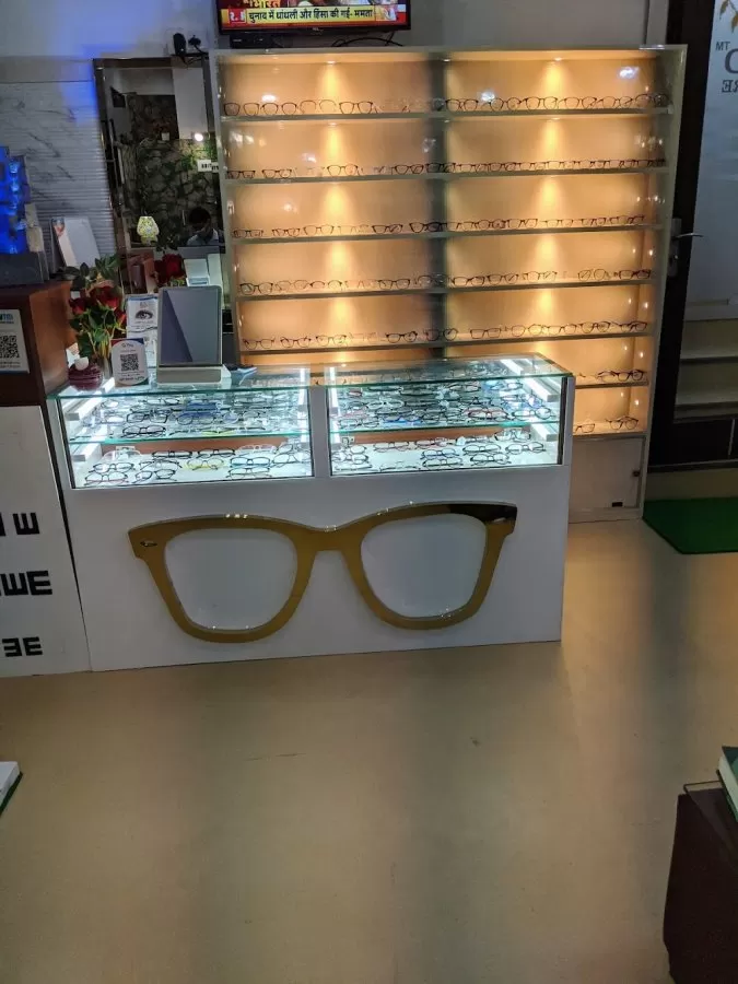 VINOD EYE CLINIC || Dr Shweta Goel - Photo 8