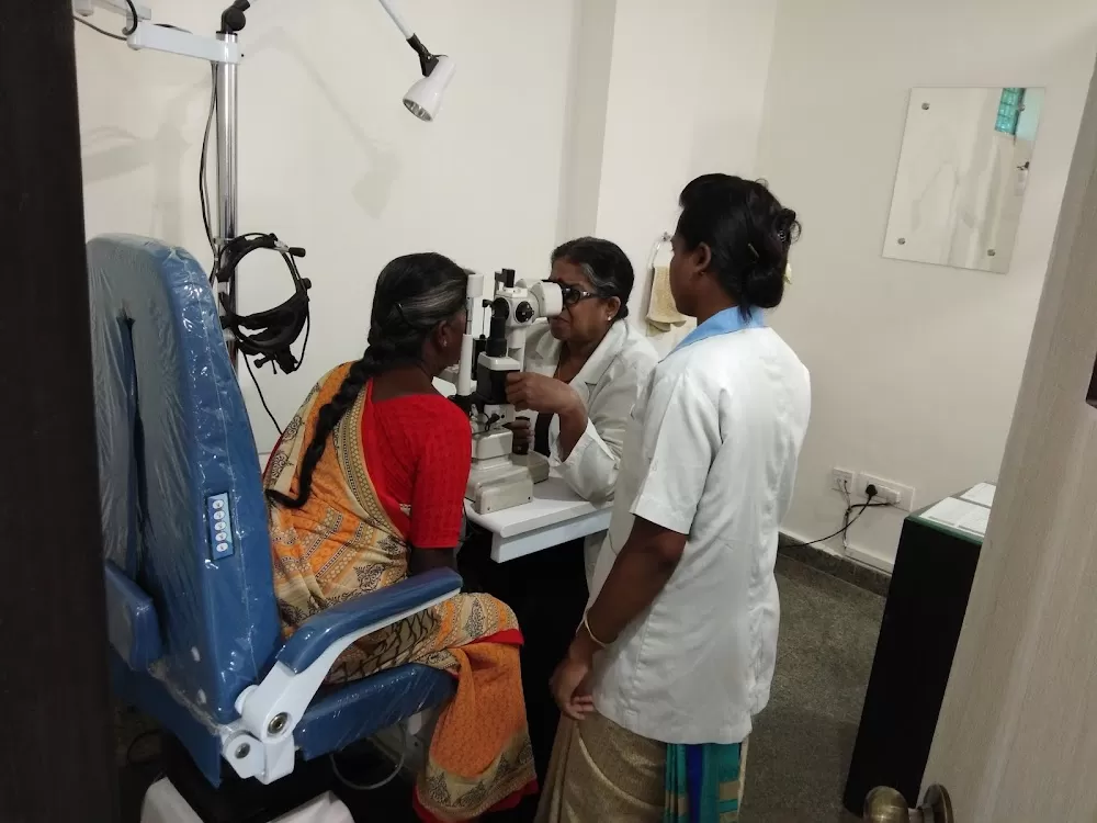 Sri Narayana Super Speciality Eye Care Hospital - Photo 2