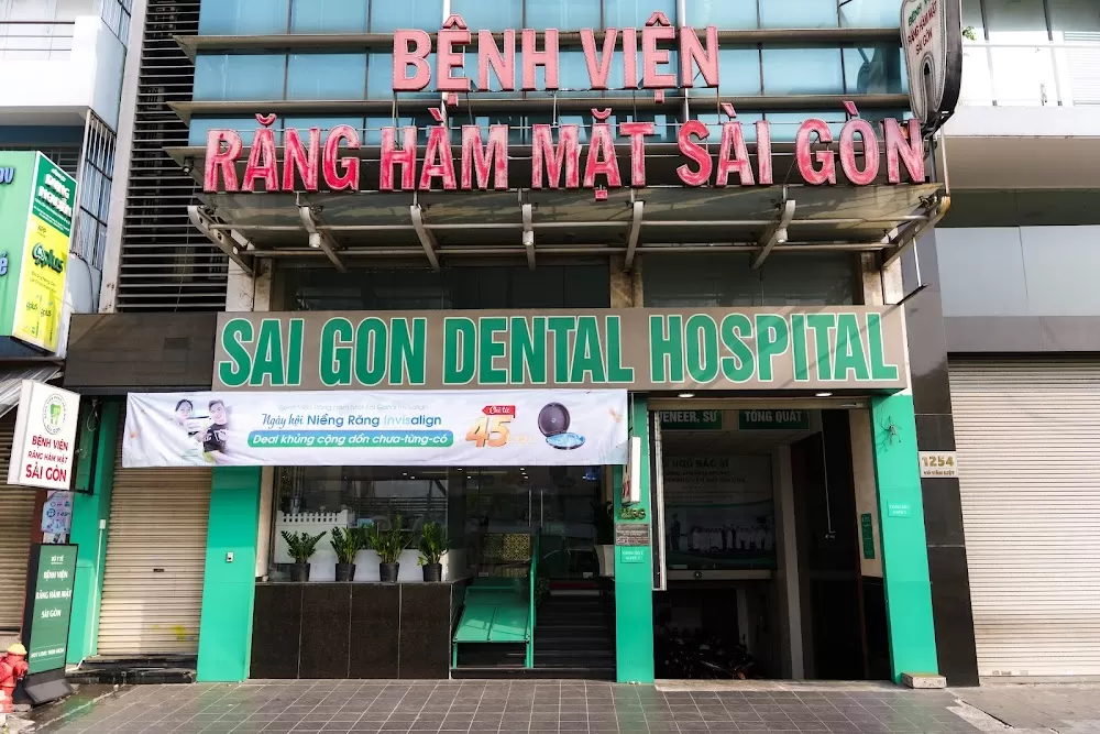 Dental Hospital Saigon - Photo 1