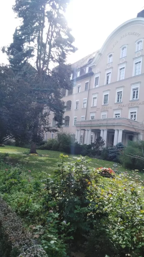 Klinik für Kinder- und Jugendmedizin | St. Joseph Krankenhaus - Photo 2