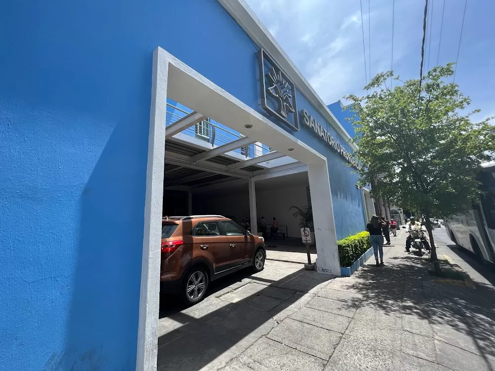 SANATORIO PROVIDENCIA - Photo 1
