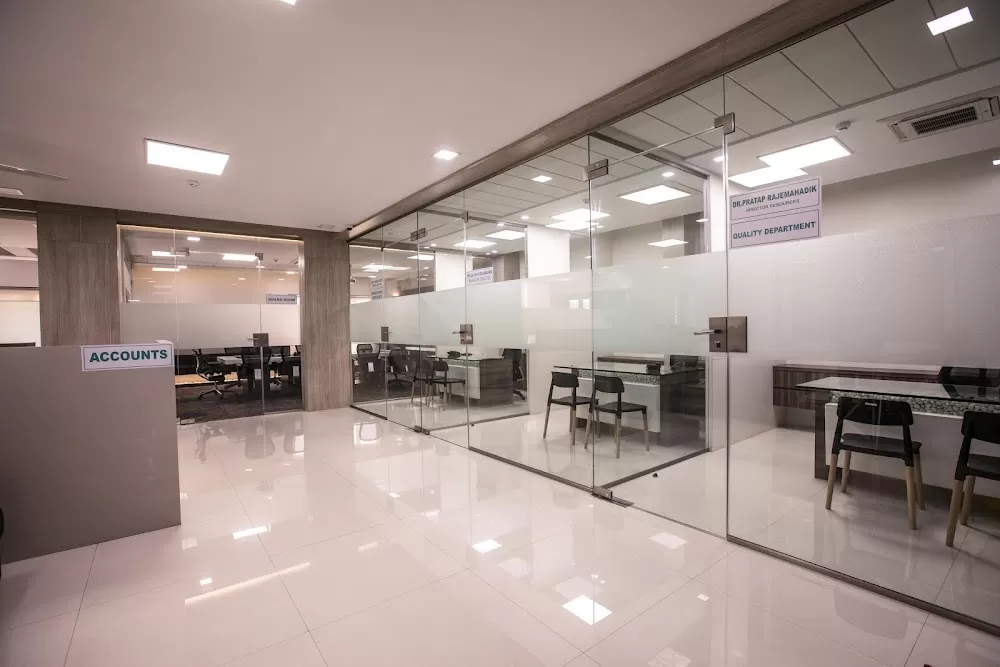 Onco-Life Cancer Centre – Shendre Satara - Photo 3