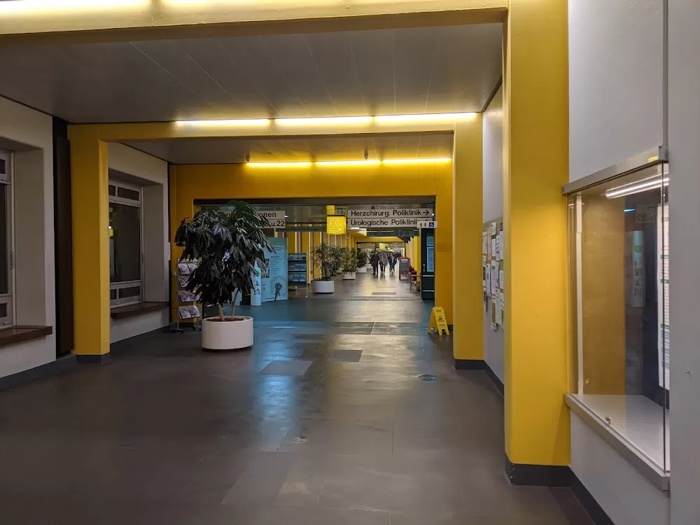 Klinik für Anästhesiologie am LMU Klinikum Campus Großhadern - Photo 1