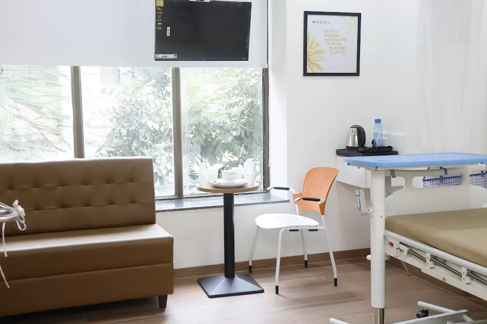 M | O | C Cancer Care & Research Centre (MOC Swargate) - Photo 4