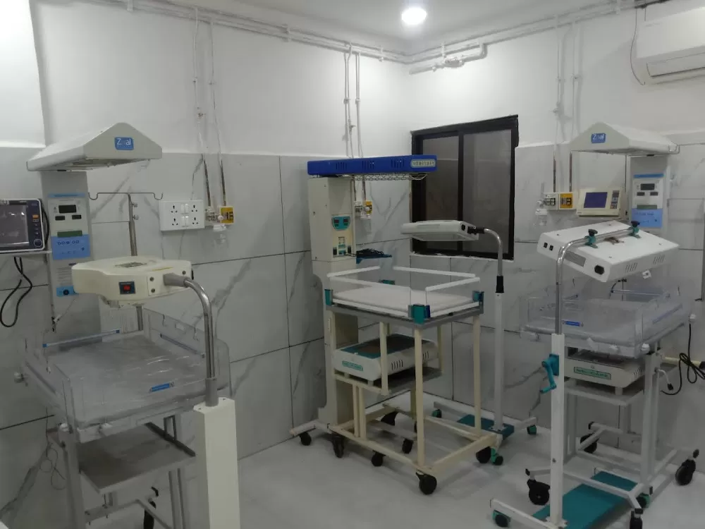 Dolphin Children Hospital - Photo 2