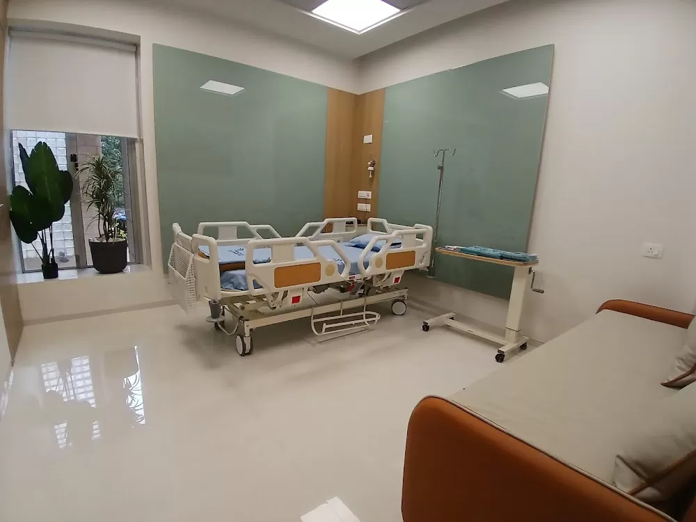 Advanced Orthopaedics Hospital - Photo 6