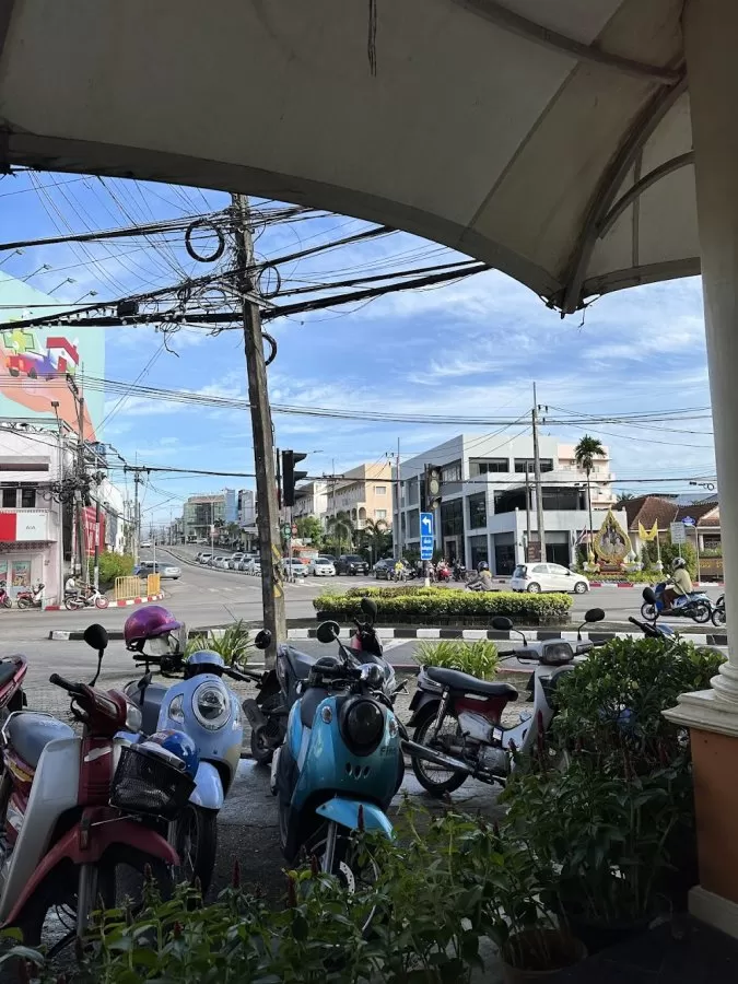 โรงพยาบาลวชิระภูเก็ตสาขาหยี่เต้ง - Photo 2