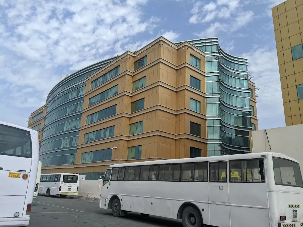 Al Ahlia hospital - Photo 4