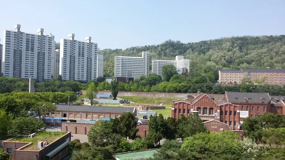 Seran Hospital - Photo 3