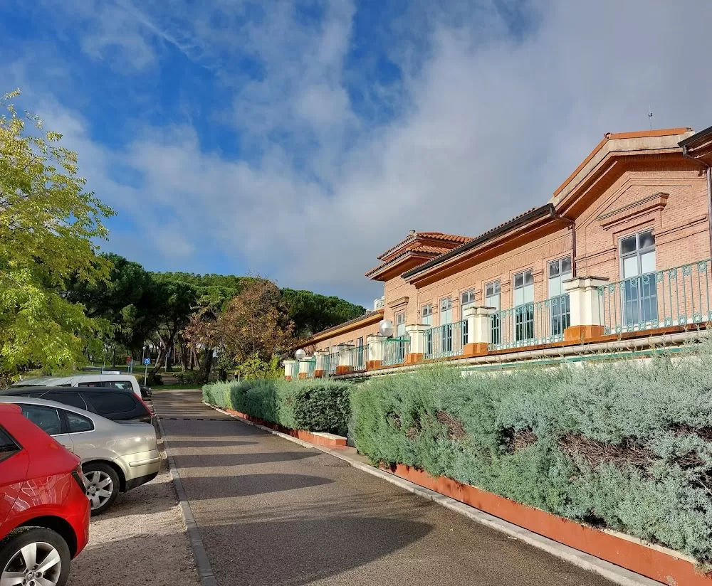 Hospital Cantoblanco - Photo 2
