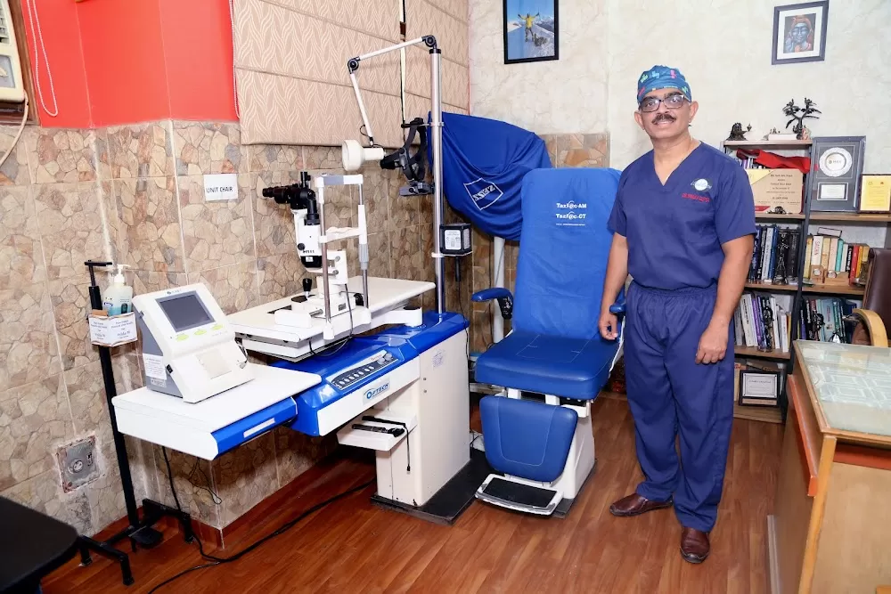 i Care Centre Eye Hospital in South Delhi - Photo 3