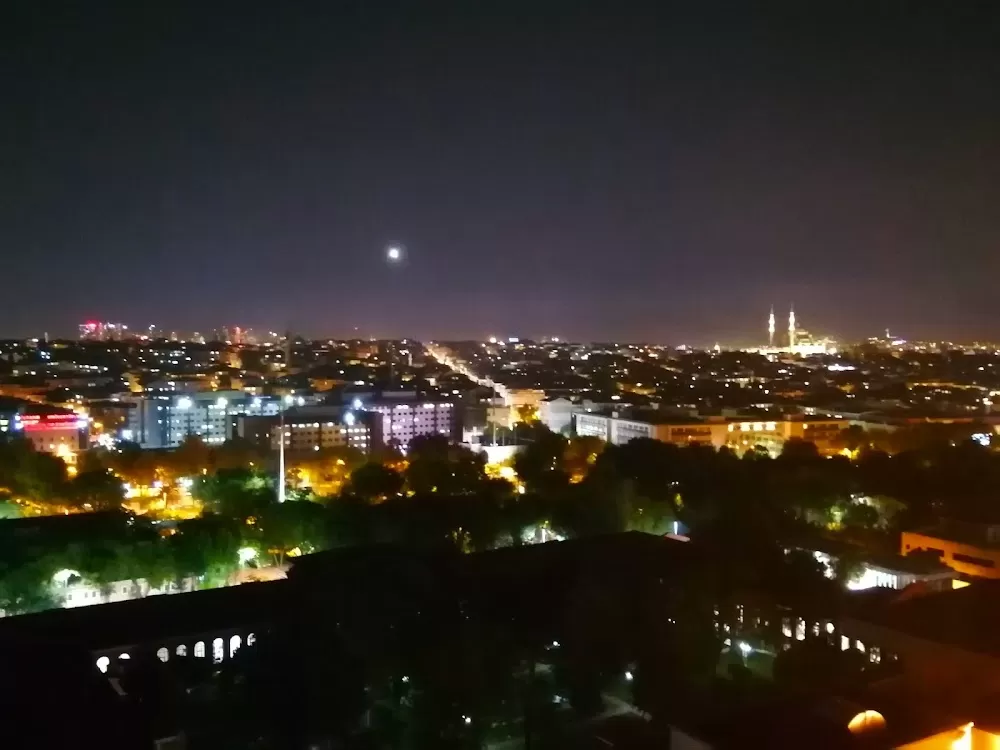 İstanbul Tıp Fakültesi Nöroloji - Photo 1