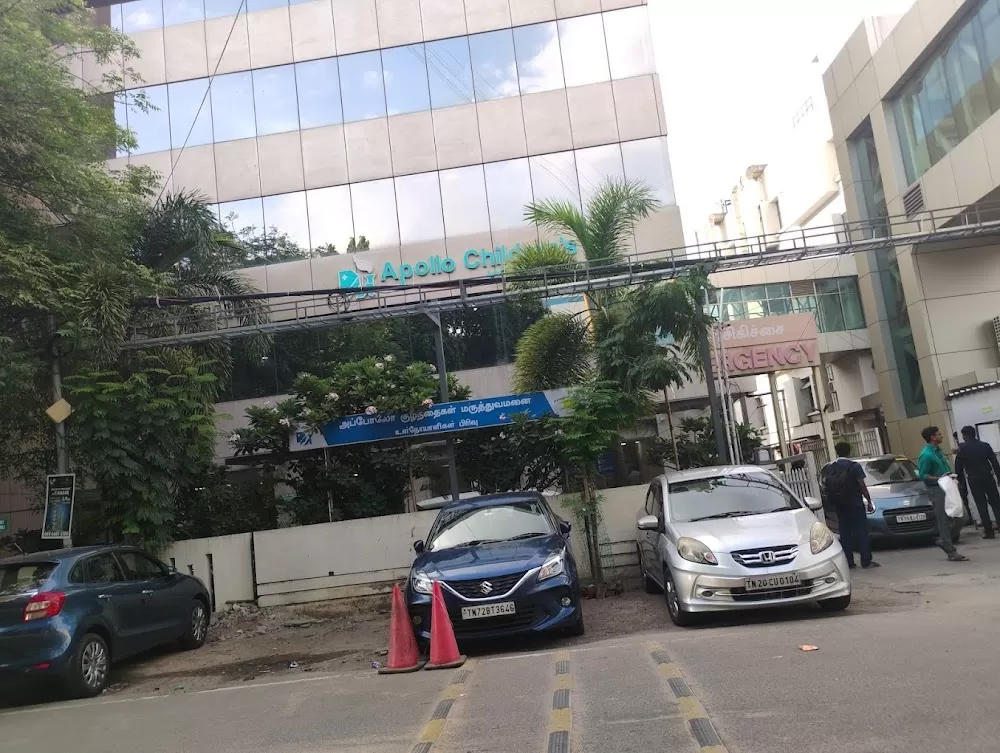 Best Paediatrician - Dr. Radhakrishnan Satheesan , 20+ yrs of Exp | Best Pediatric Surgeon | Chennai - Photo 3