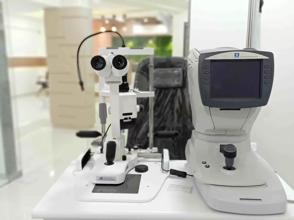 𝗗𝗜𝗩𝗬𝗔𝗠 𝗘𝗬𝗘 𝗛𝗢𝗦𝗣𝗜𝗧𝗔𝗟 BEST CASHLESS CATARACT LASIK EYE SPECIALIST AHMEDABAD - Photo 2