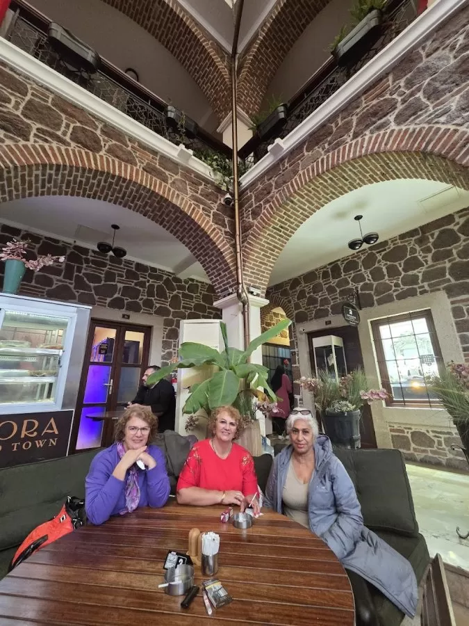 İzmir Alsancak Nevvar Salih İşgören Devlet Hastanesi Bayraklı Semt Polikliniği - Photo 7