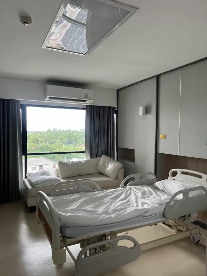 Surat Eye Hospital - Photo 7