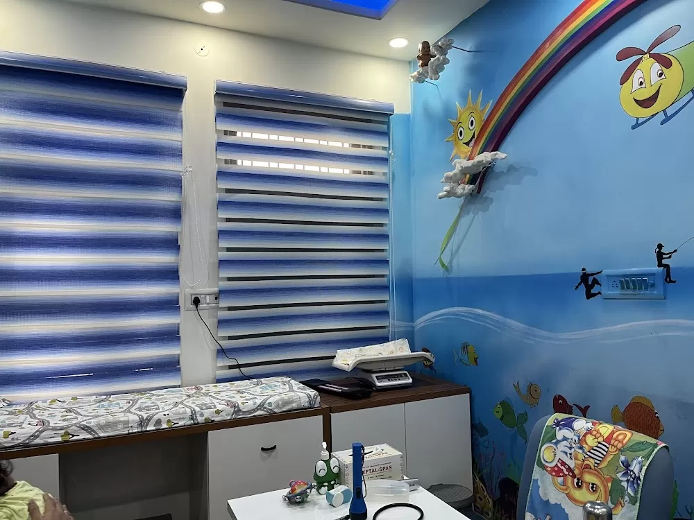 THE KID'S CLINIC - Photo 2