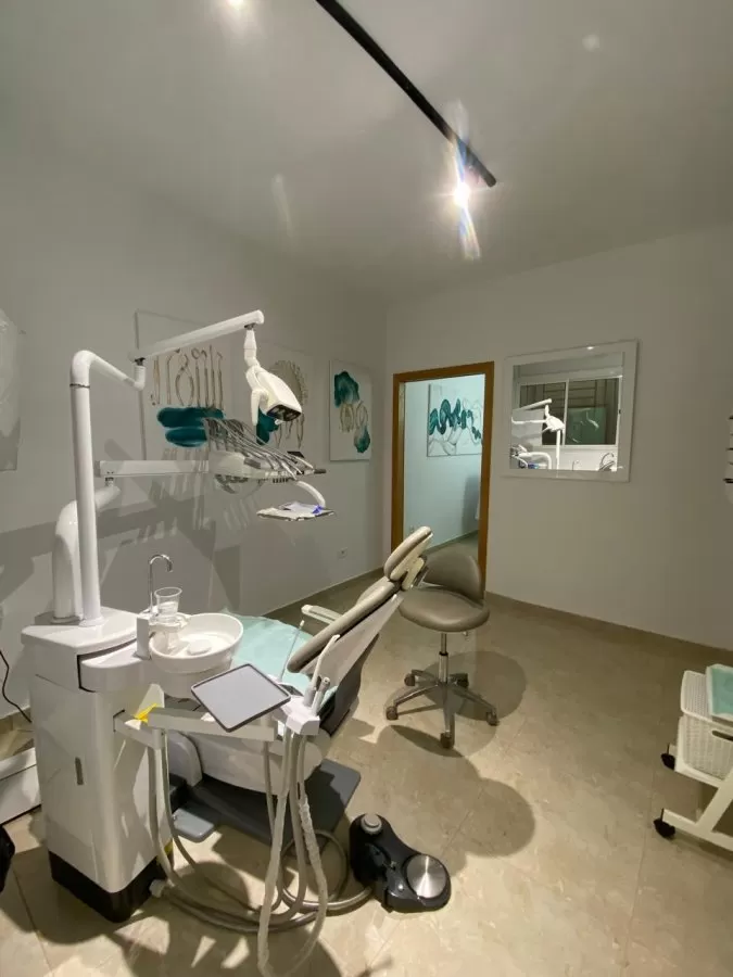 Doctor Dentist Dr Hechmi Sabrine - Photo 3