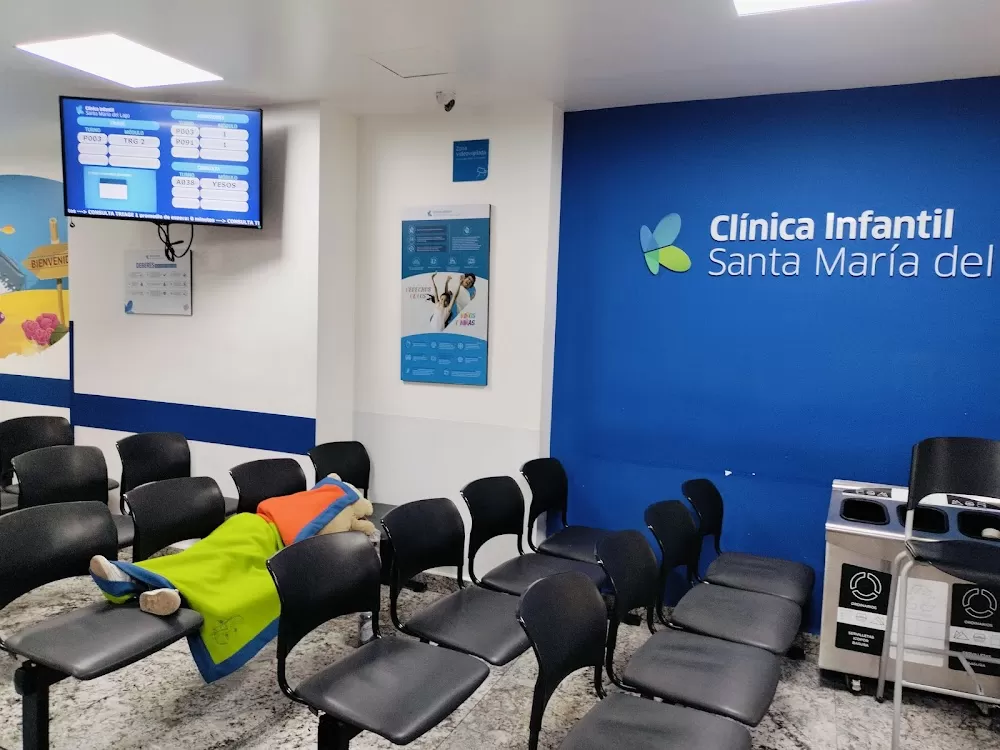 Clinica Infantil Santa Maria del Lago - Colsanitas - Photo 2