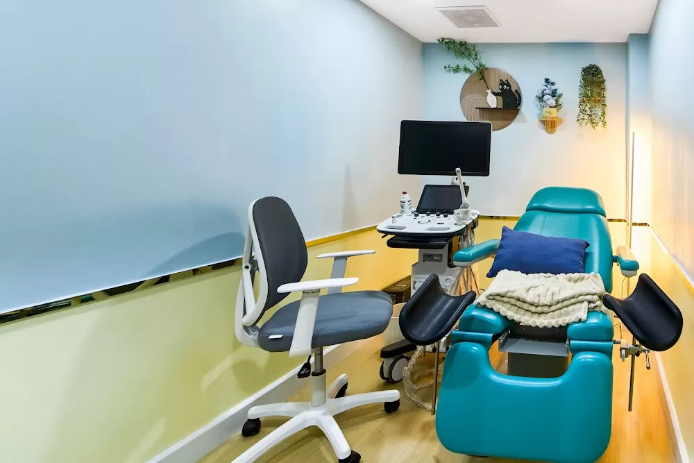Femily Wellness Clinic เฟมิลี่ เวลเนส คลินิก - Photo 3