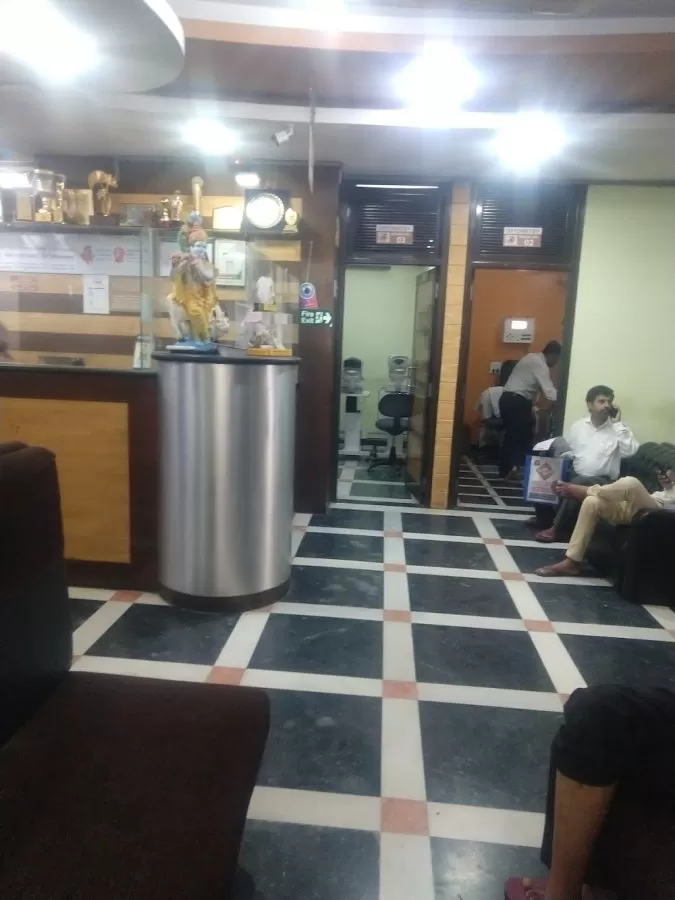 Dr. Virendra Laser Phaco Surgery Centre - Photo 2