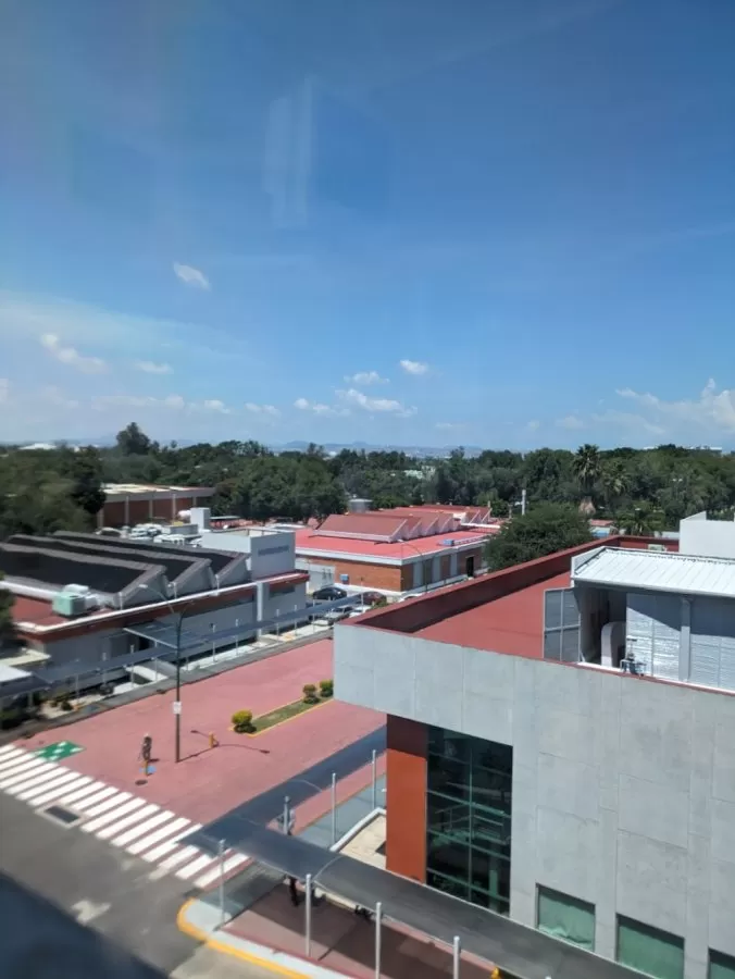 Hospital de Pediatría (CMNO IMSS) - Photo 3