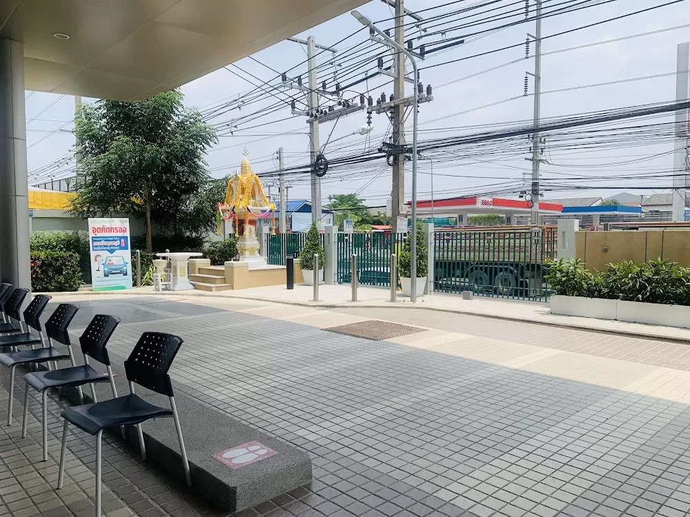 CGH Lamlukka Hospital - Photo 4