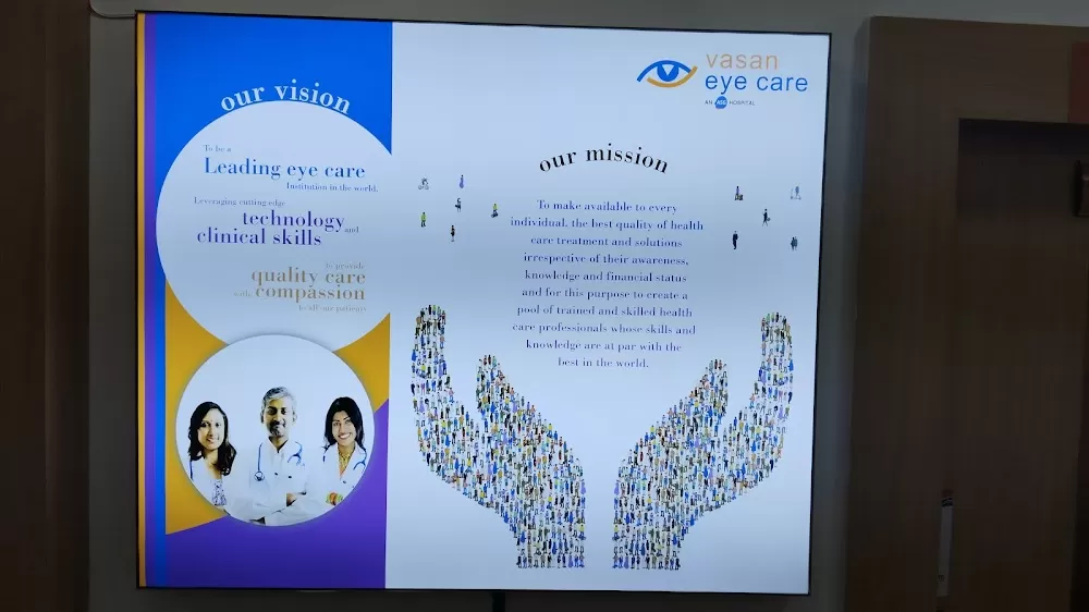 Vasan Eye Care Hospital - (Vadapalani, Chennai) - Photo 8