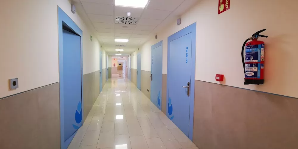 Centro Médico Ruber Juan Bravo - Photo 2