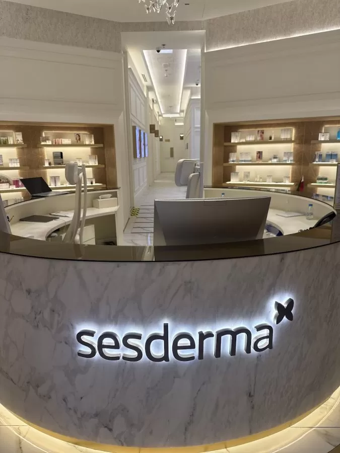 Sesderma skin center Dubai - Photo 6