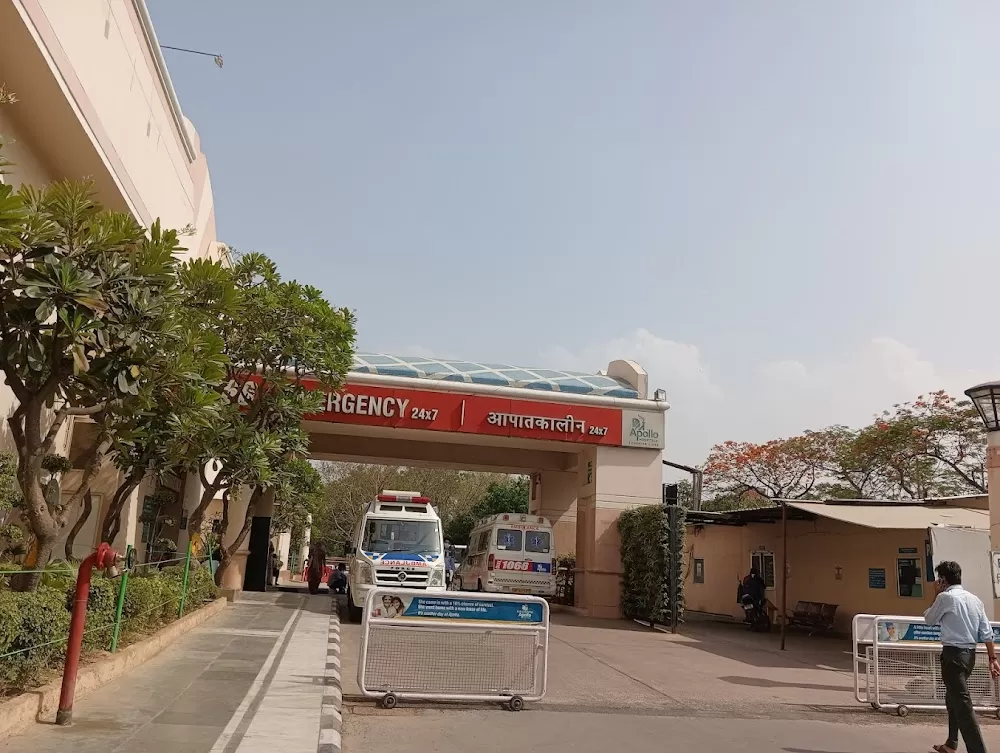 Department of Orthopaedics || Apollo Hospital Indraprastha Delhi - Photo 8