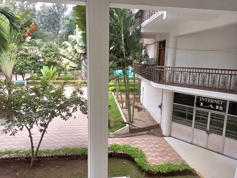 Sri Rajiv Gandhi College Of Dental Science & Hospital - Photo 2