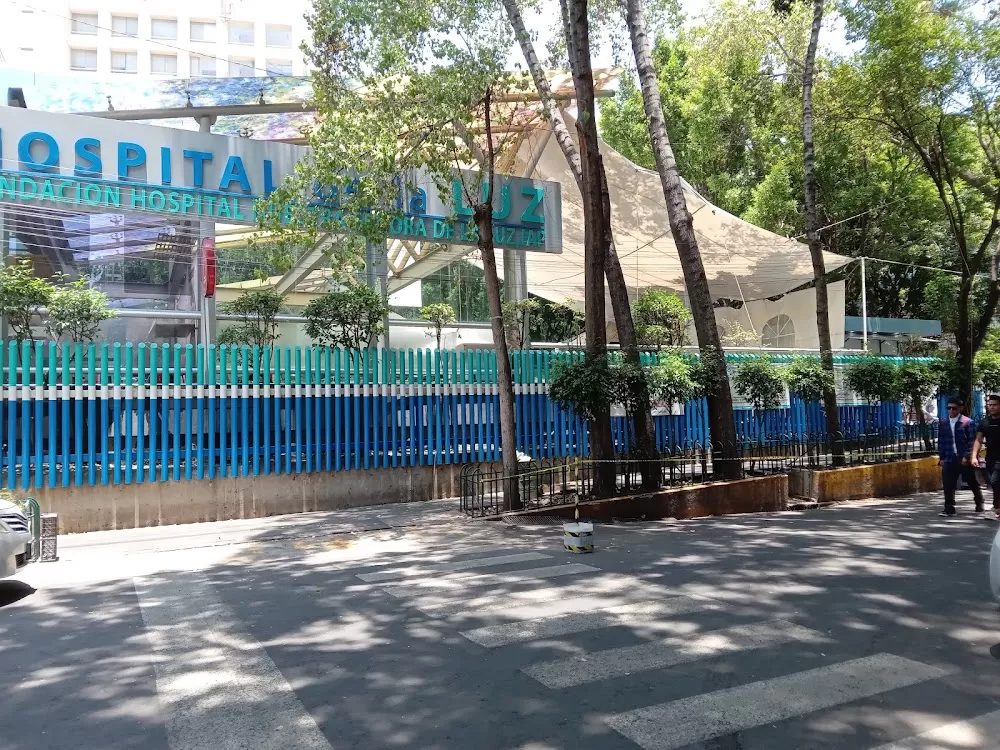 Hospital de la Luz - Photo 4