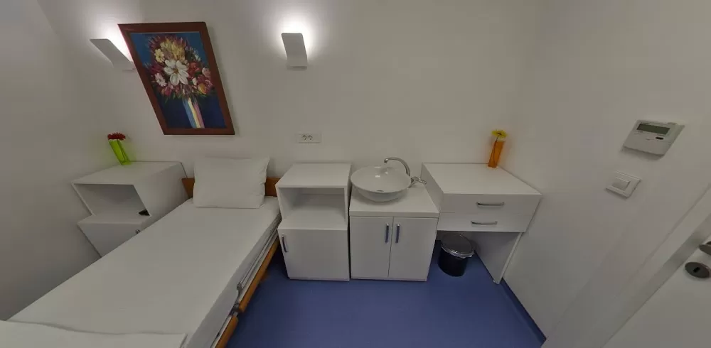 Private Group Medika Otolaryngology and Ophthalmology Center - Photo 3